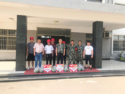 江苏建工慰问